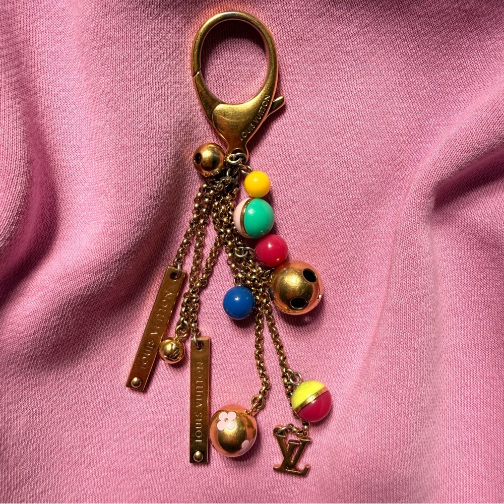 Louis Vuitton Key Chain - Picture 2 of 6